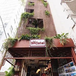  Hostel 9 And Bar